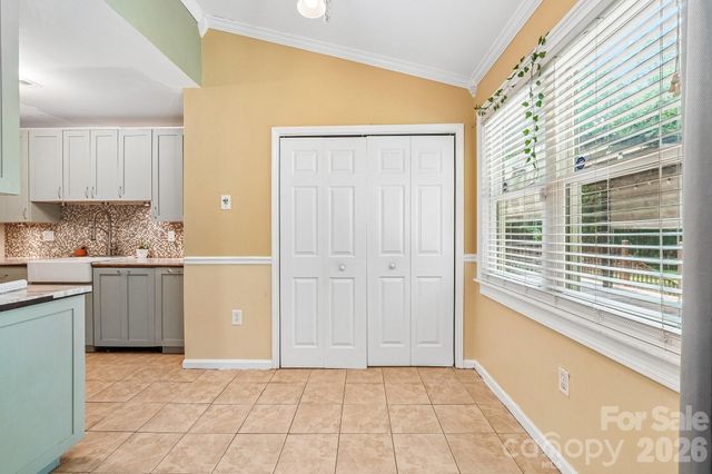 13942 Dannemara Drive, Pineville, NC 28134