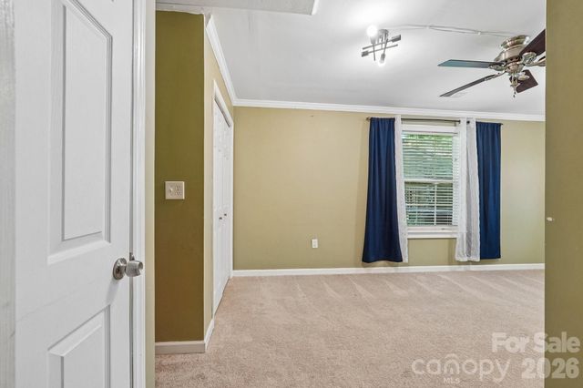 13942 Dannemara Drive, Pineville, NC 28134