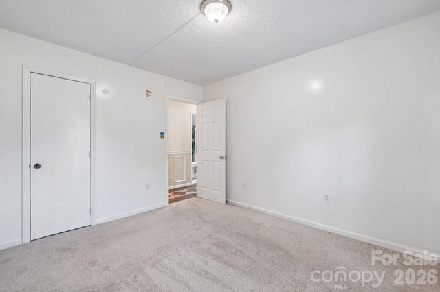 13942 Dannemara Drive, Pineville, NC 28134