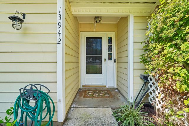 13942 Dannemara Drive, Pineville, NC 28134