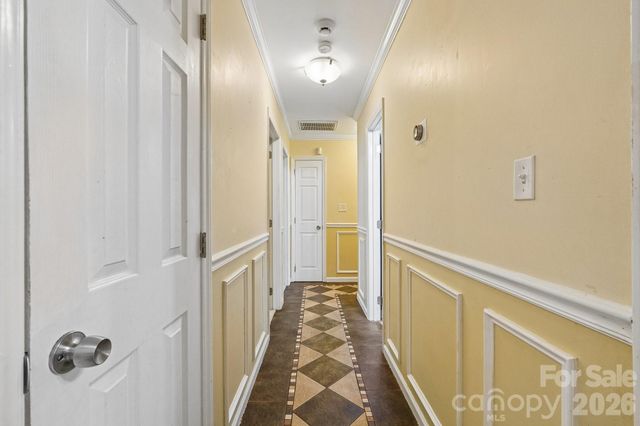 13942 Dannemara Drive, Pineville, NC 28134