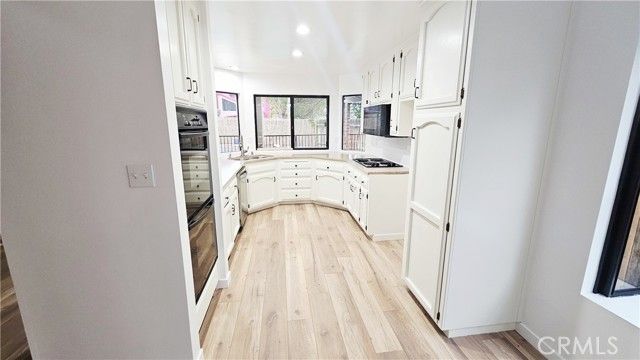 7001 Margaret Court, Bakersfield, CA 93309