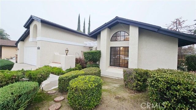 7001 Margaret Court, Bakersfield, CA 93309