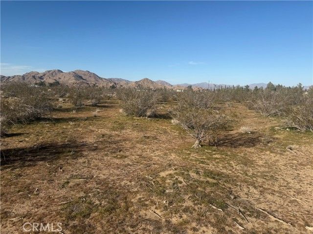 31020 Pawnee Road, Lucerne Valley, CA 92356