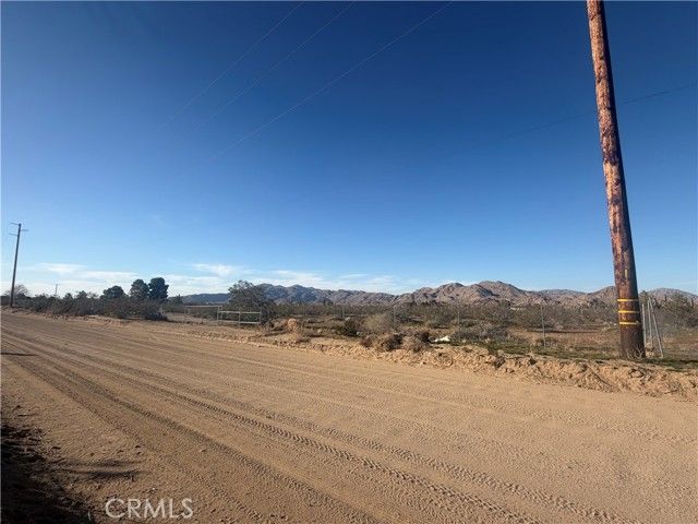 31020 Pawnee Road, Lucerne Valley, CA 92356