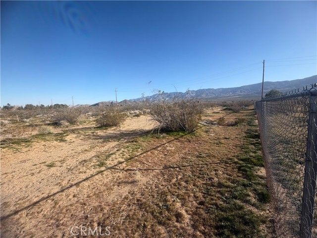 31020 Pawnee Road, Lucerne Valley, CA 92356