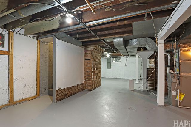 825 N Ash Street, Waukegan, IL 60085