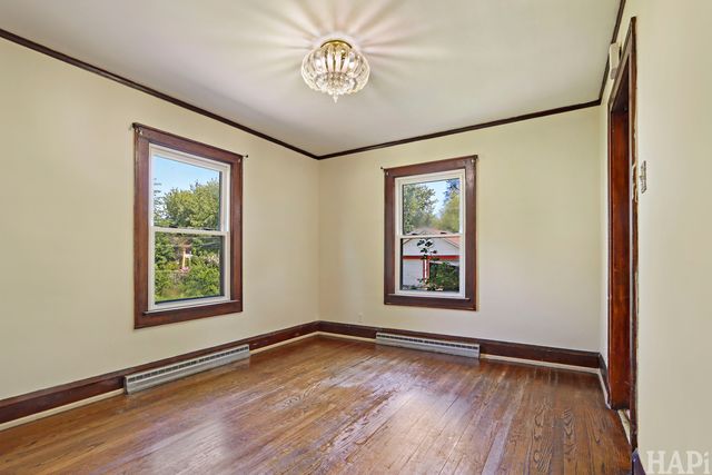 825 N Ash Street, Waukegan, IL 60085