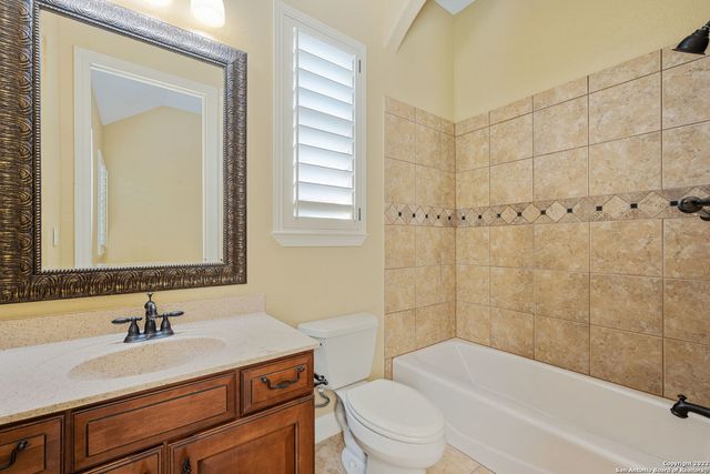 124 allens bend, New Braunfels, TX 78130