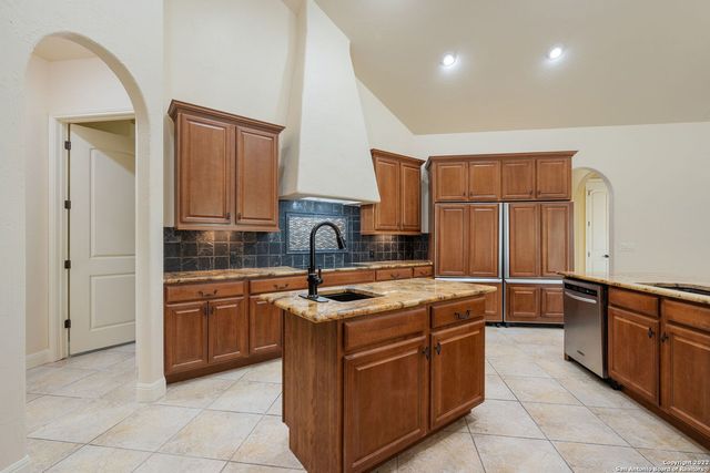124 allens bend, New Braunfels, TX 78130