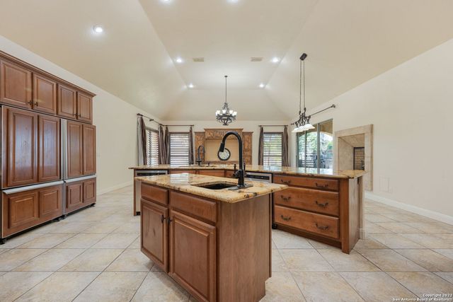 124 allens bend, New Braunfels, TX 78130