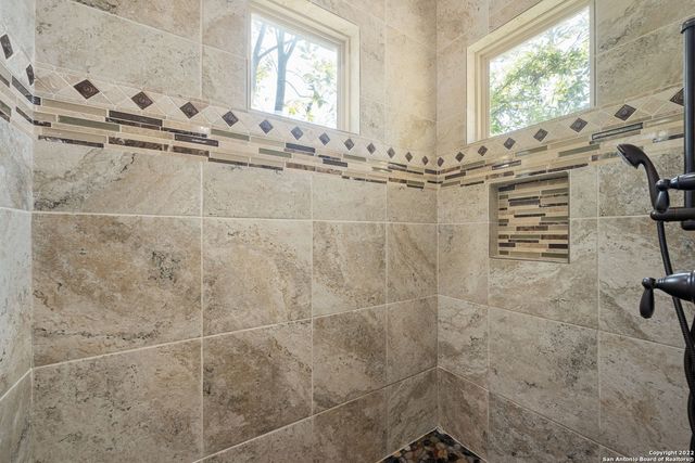 124 allens bend, New Braunfels, TX 78130