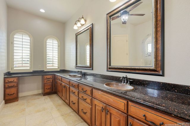 124 allens bend, New Braunfels, TX 78130