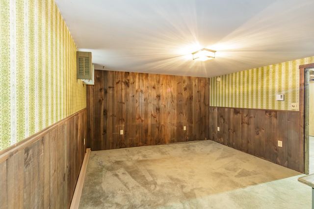 24 Fieldstone Drive, Londonderry, NH 03053