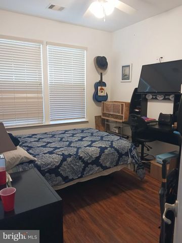 26 S PORTLAND DR, Little Egg Harbor Twp, NJ 08087