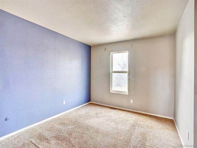 3160 S Halifax Street, Aurora, CO 80013