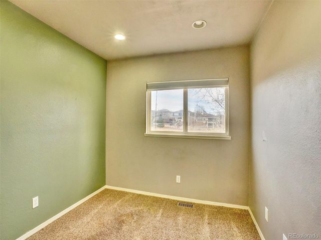 3160 S Halifax Street, Aurora, CO 80013