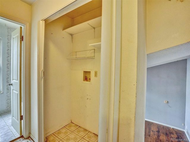 3160 S Halifax Street, Aurora, CO 80013