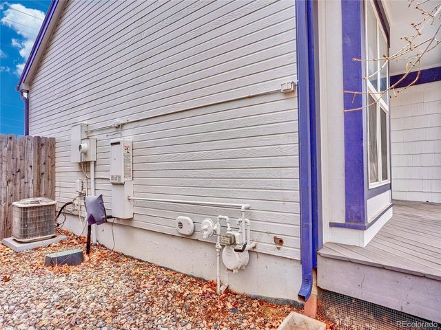 3160 S Halifax Street, Aurora, CO 80013