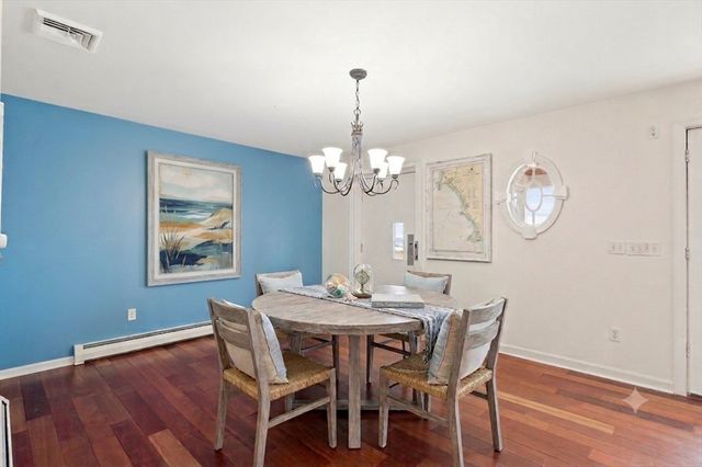 24 Uptack Rd, Groveland, MA 01834