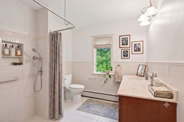 24 Uptack Rd, Groveland, MA 01834