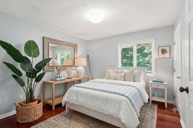 24 Uptack Rd, Groveland, MA 01834