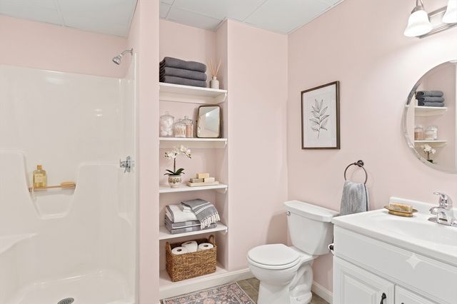24 Uptack Rd, Groveland, MA 01834