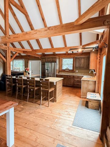 30 Odell Rd, Sandown, NH 03873