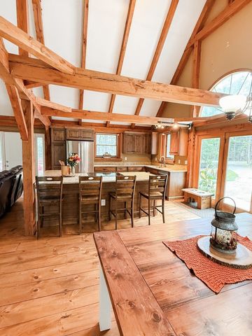 30 Odell Rd, Sandown, NH 03873