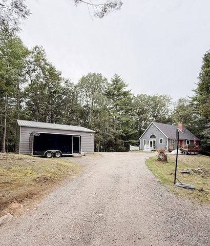 30 Odell Rd, Sandown, NH 03873