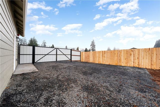 6261 Forest Lane, Paradise, CA 95969