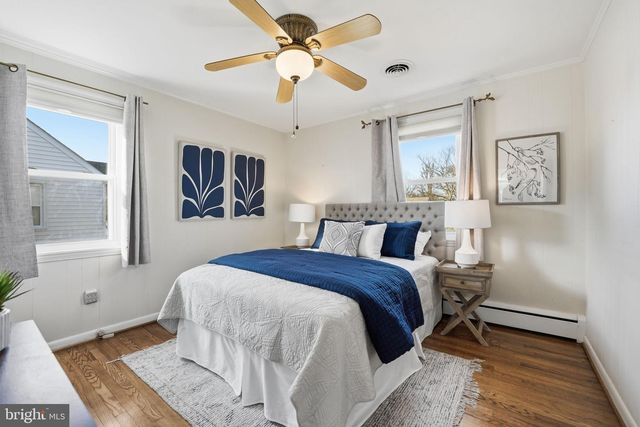 6821 BARRETT RD, Falls Church, VA 22042