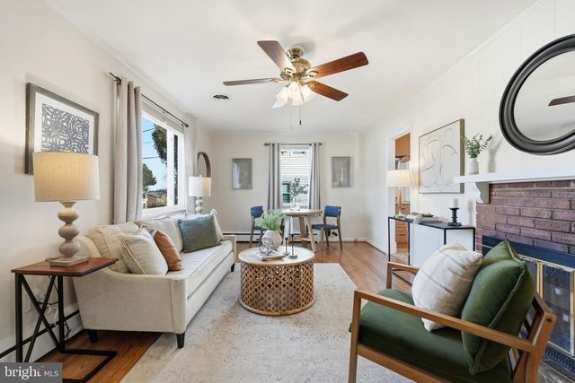 6821 BARRETT RD, Falls Church, VA 22042