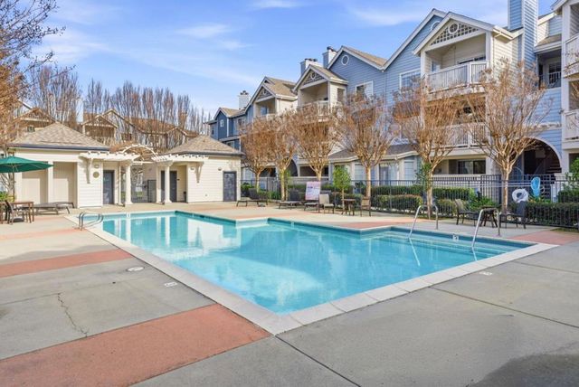 607 Arcadia Terrace 204, Sunnyvale, CA 94085