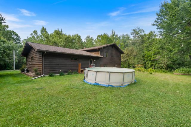5665 Hagberg Road, Hermantown, MN 55811