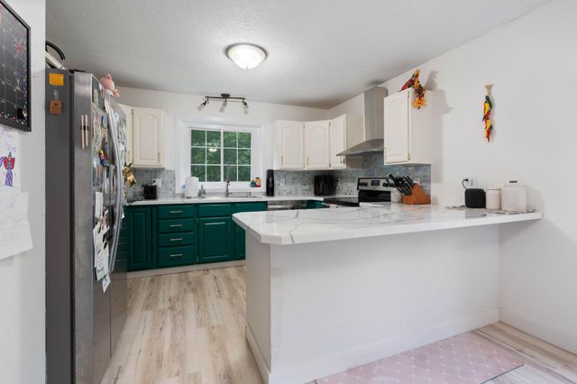 5665 Hagberg Road, Hermantown, MN 55811