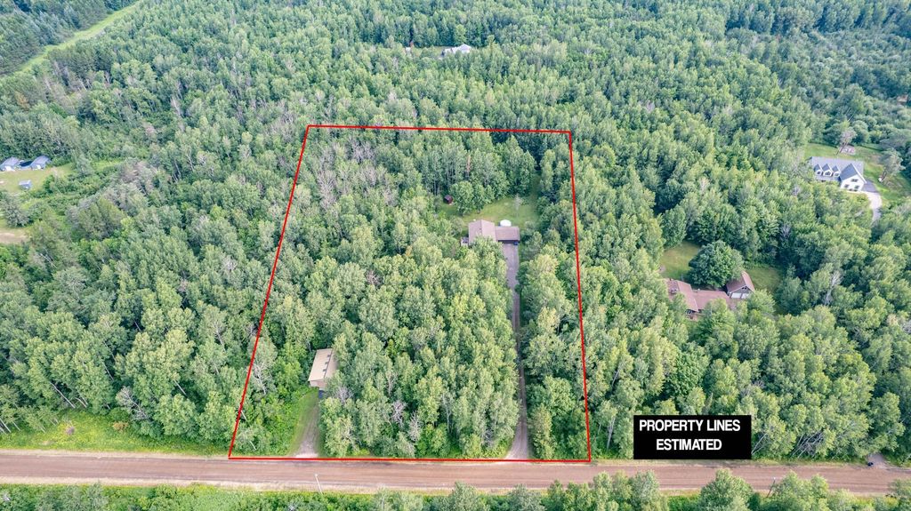 5665 Hagberg Road, Hermantown, MN 55811