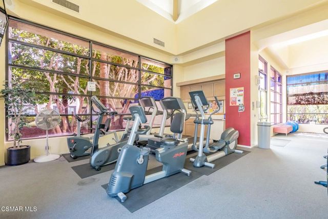 4481 Antigua Way, Oxnard, CA 93035