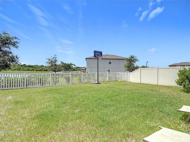 9814 LEMON DROP LOOP, Sun City Center, FL 33573