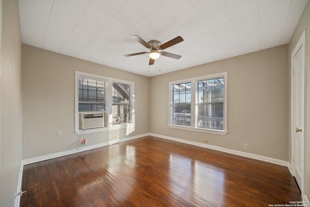 103 Cosgrove, San Antonio, TX 78210