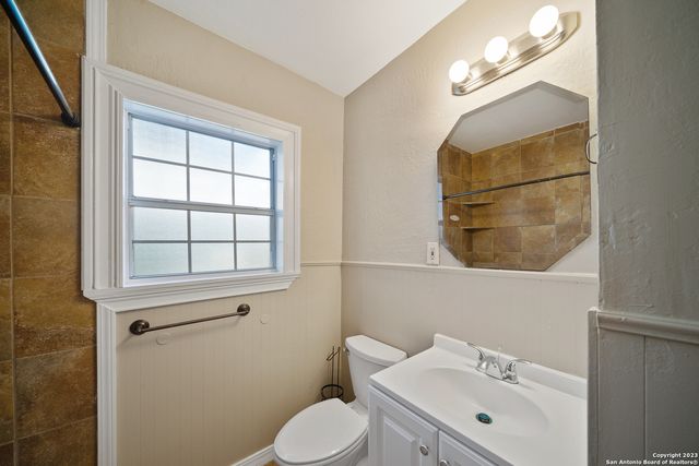 103 Cosgrove, San Antonio, TX 78210