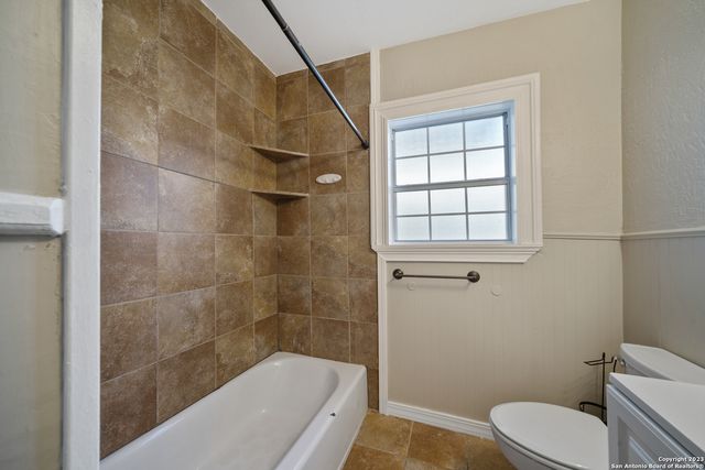 103 Cosgrove, San Antonio, TX 78210