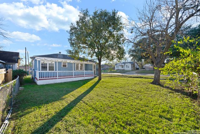 103 Cosgrove, San Antonio, TX 78210