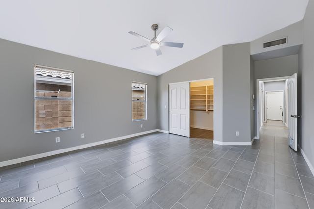 2243 E ROBIN Lane, Phoenix, AZ 85024