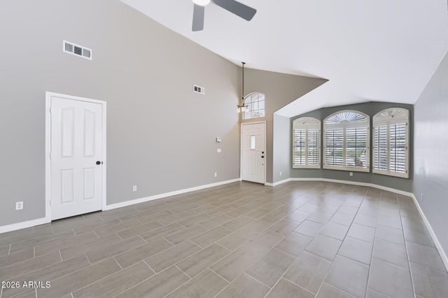 2243 E ROBIN Lane, Phoenix, AZ 85024