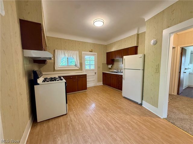 25468 Royalton Road 1, Columbia Station, OH 44028