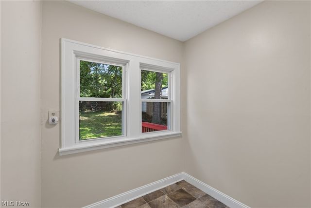 1629 Ivydale Road, Cleveland Heights, OH 44118