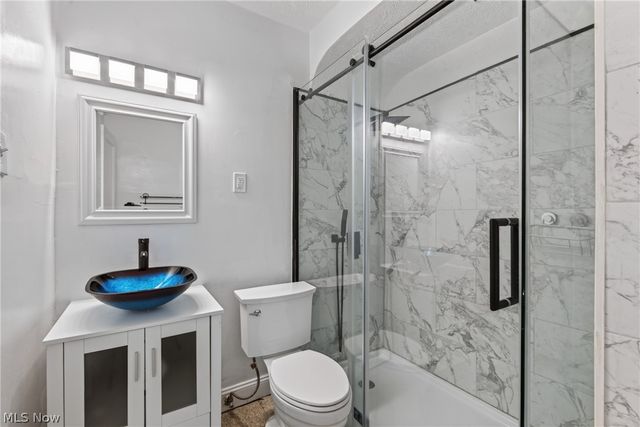 1629 Ivydale Road, Cleveland Heights, OH 44118