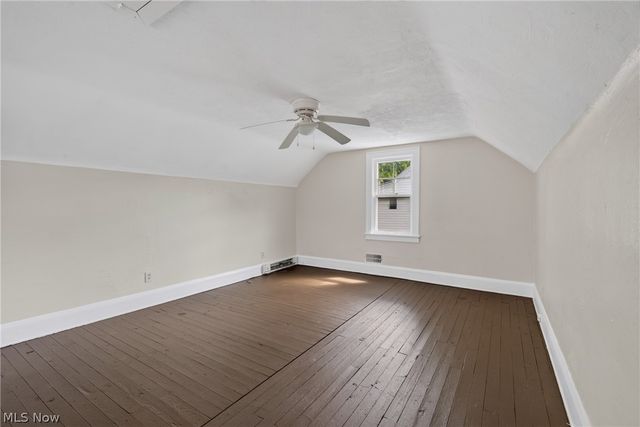 1629 Ivydale Road, Cleveland Heights, OH 44118