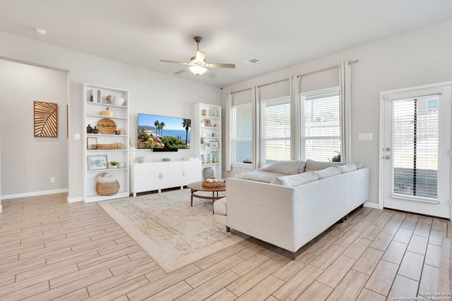 5307 Saunter Ln, Bulverde, TX 78163